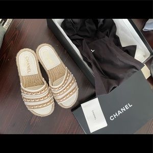 Chanel full set size 5 espadrille slide worn twice